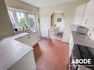 Photo 8- click for photo gallery